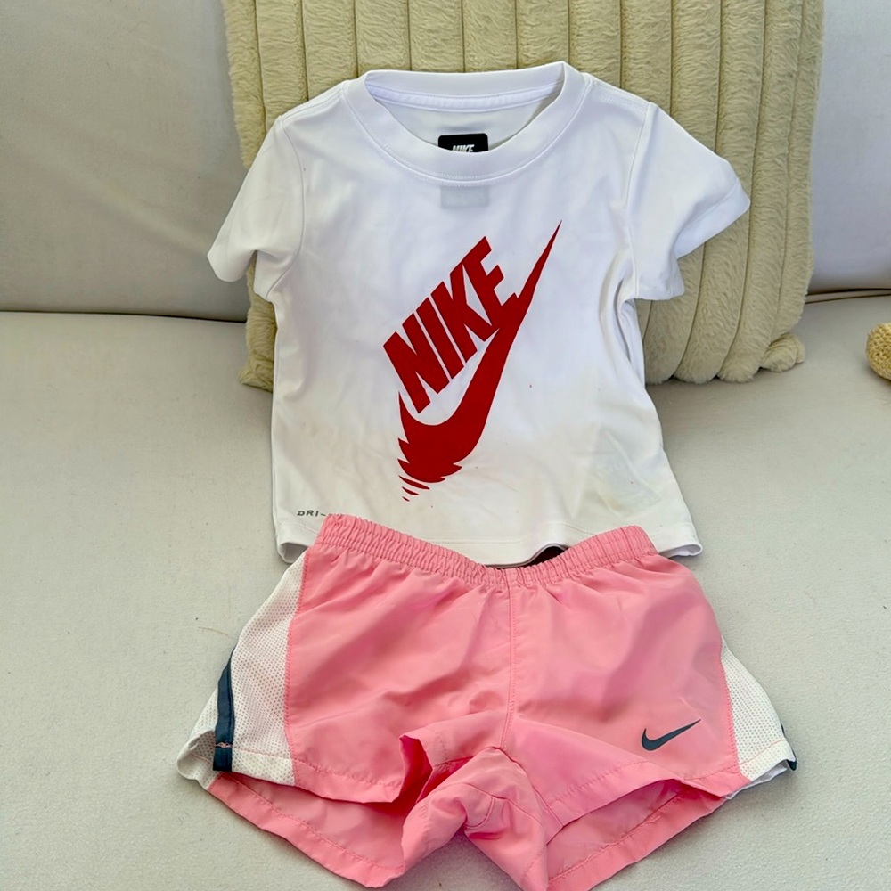 Nike bundle 1-2T